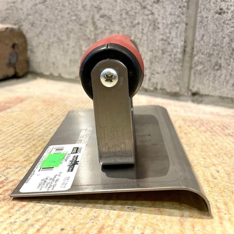 MARSHALLTOWN「6×4" edge trowel stainless」