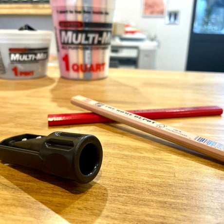 JOHNSON「pencil&crayon sharpener」