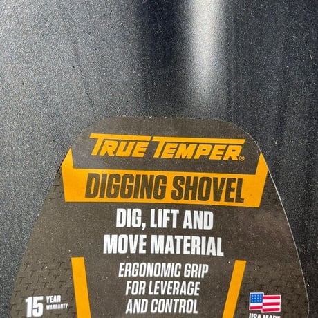 TRUE TEMPER 「round shovel D grip」