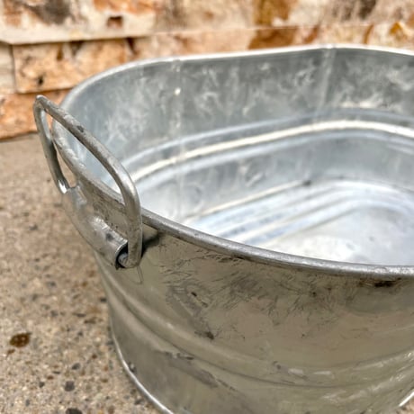 BEHRENS「2gallon oval tub」