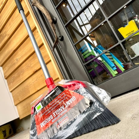 HARPER「giant angle broom」