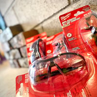 MILWAUKEE「anti scratch safety glass」
