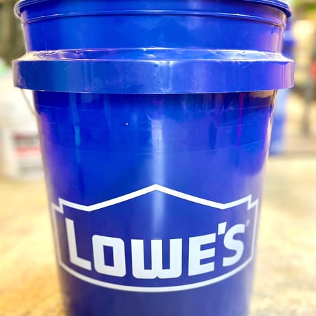 LOWES「5gallon bucket」