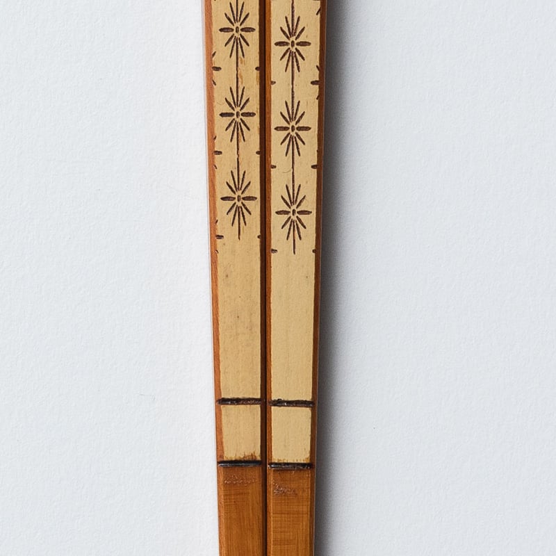 うるし白竹彫刻箸23cm/21cm | 竹の、箸だけ。ヤマチク（熊本県南関町）