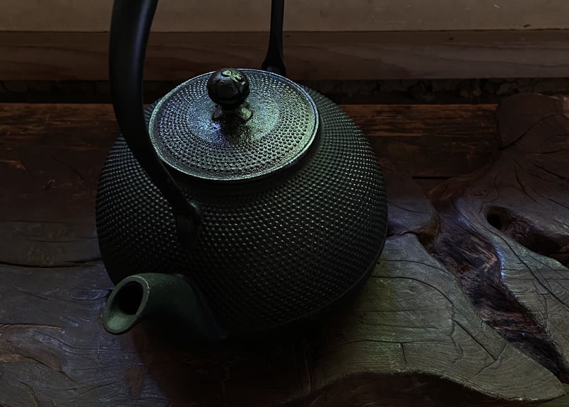 南部鉄器/OIGEN 鉄瓶 南部盛栄堂 | 岳間茶寮 好信楽 南部鉄器/OIGEN 鉄瓶 南部盛栄堂 | 岳間茶寮 好信楽