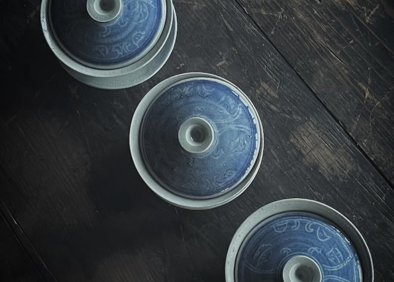 中国清時代　唐草文蓋茶碗2客直径12.5/12.7㎝タトチ東な7-0211☆2F 中国清時代 唐草文蓋茶碗2客直径12.5/12.7㎝タトチ東な