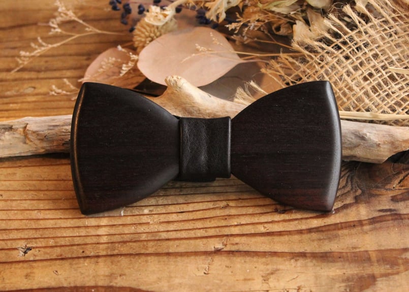 オーダー】黒檀木製蝶ネクタイ | QISUI
