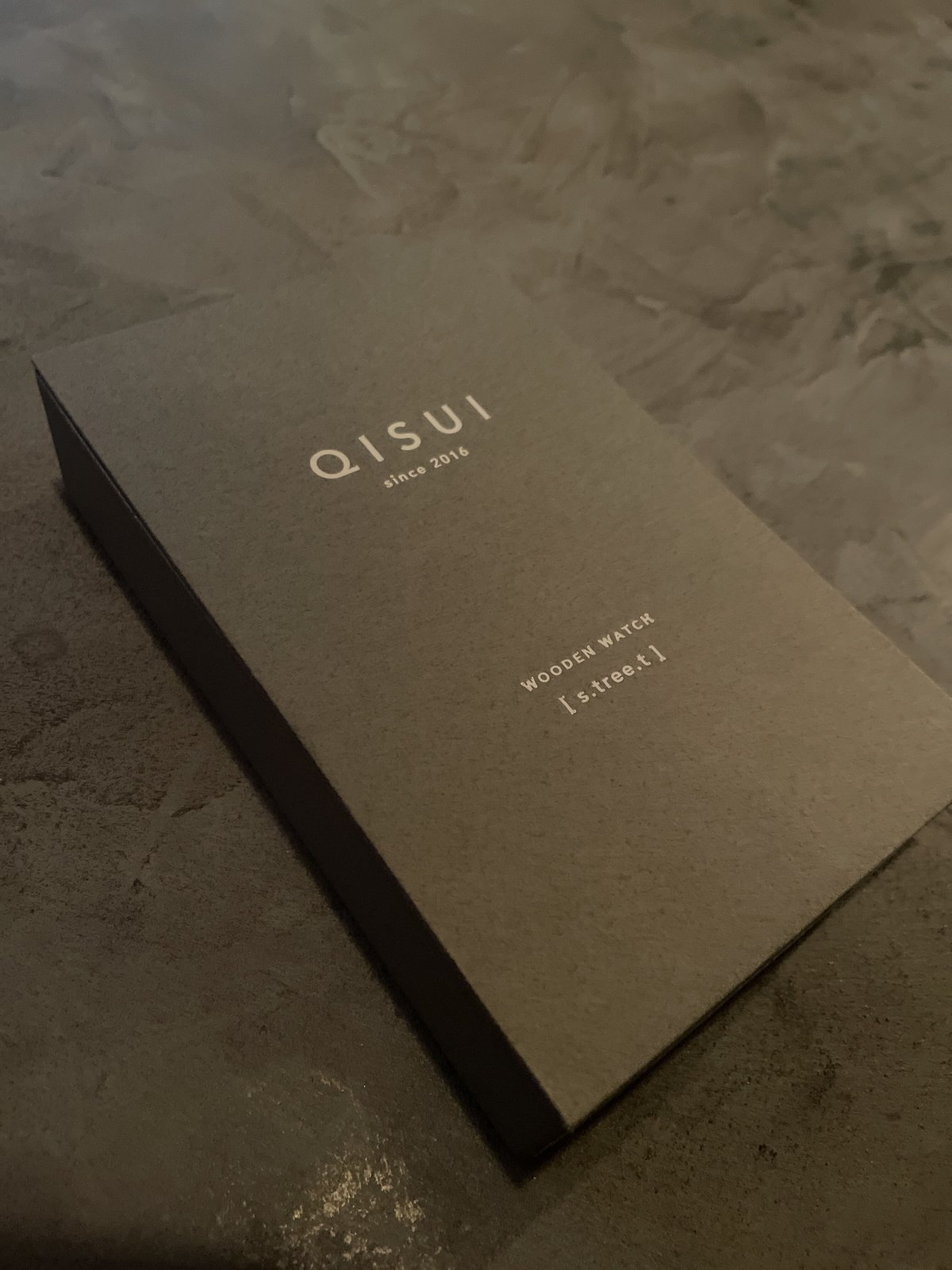 スイス製❥木製手作りククー時計 ❥直接手渡し限定 QISUIオリジナル木製腕時計 conc-コンク | QISUI