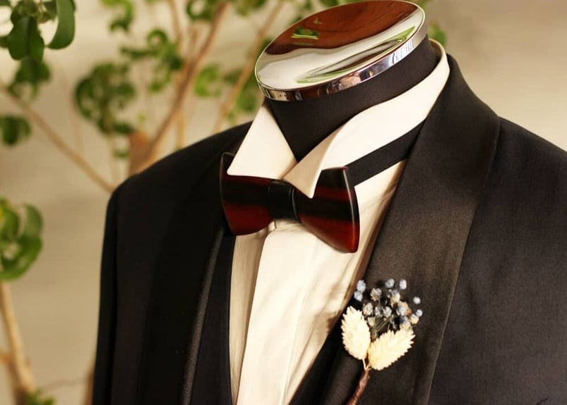 PREMIUM QISUI 木製蝶ネクタイ 素材:縞黒檀 | QISUI