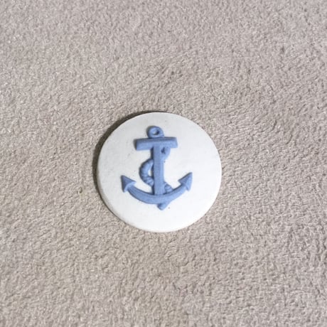 ANCHOR  WHITE