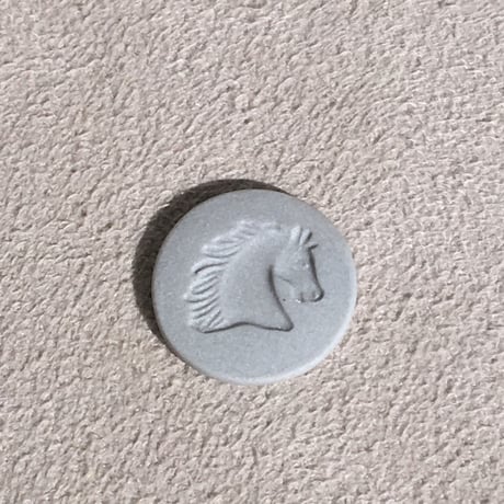 HORSE FACE GRAY