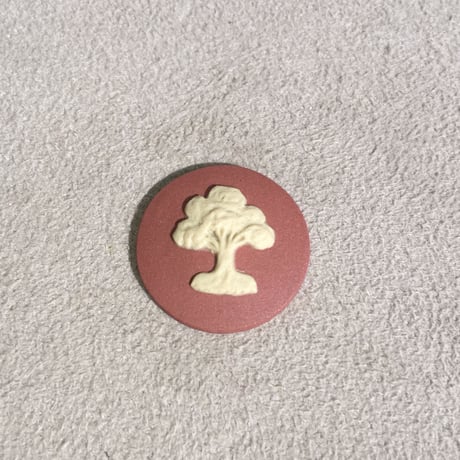 TREE REDDISH BROWN