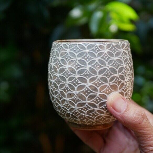 〔イッチン角瓶〕湯町窯 イッチン角瓶〕湯町窯 イッチン角瓶〕湯町窯 イッチン角瓶〕湯町窯