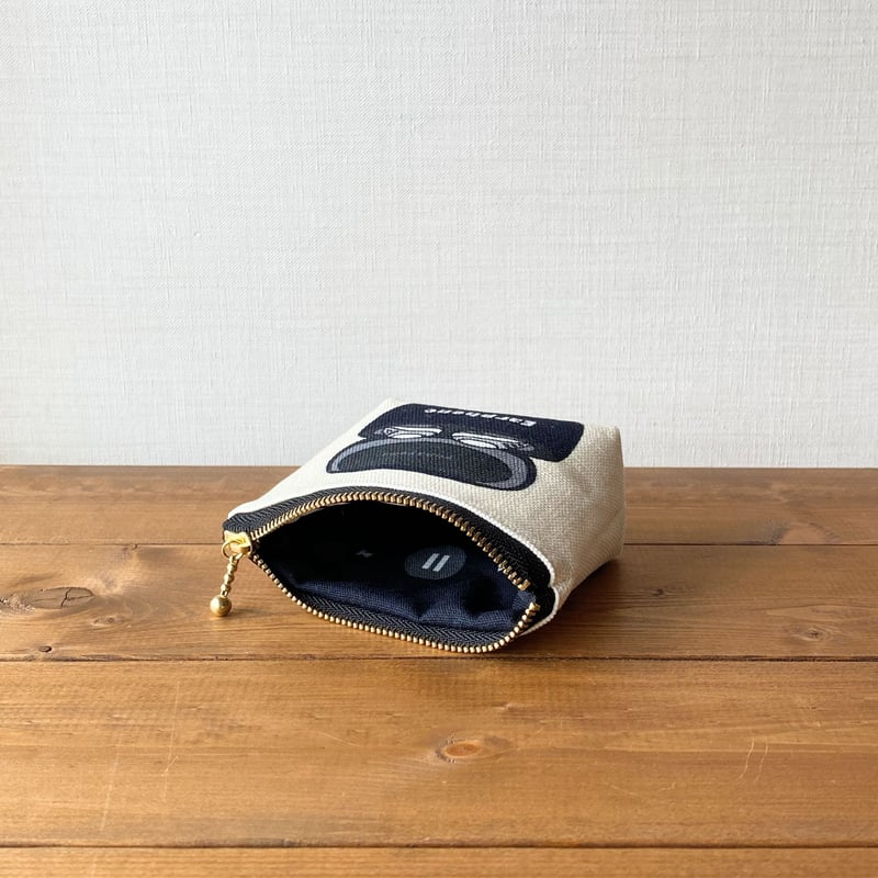 ワイヤレスイヤホンケース（ブラック） | yonayona