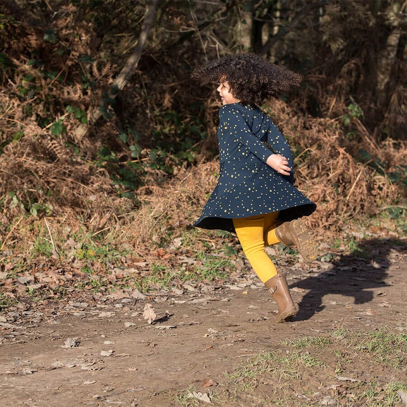 作家さん　テディベア　チェックのひらひらワンピースにリボン　ランドセル　一年生 ギンガムチェック巻きバラドールワンピース | BABY, THE STARS