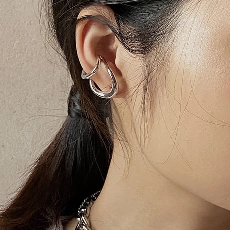 ear cuff