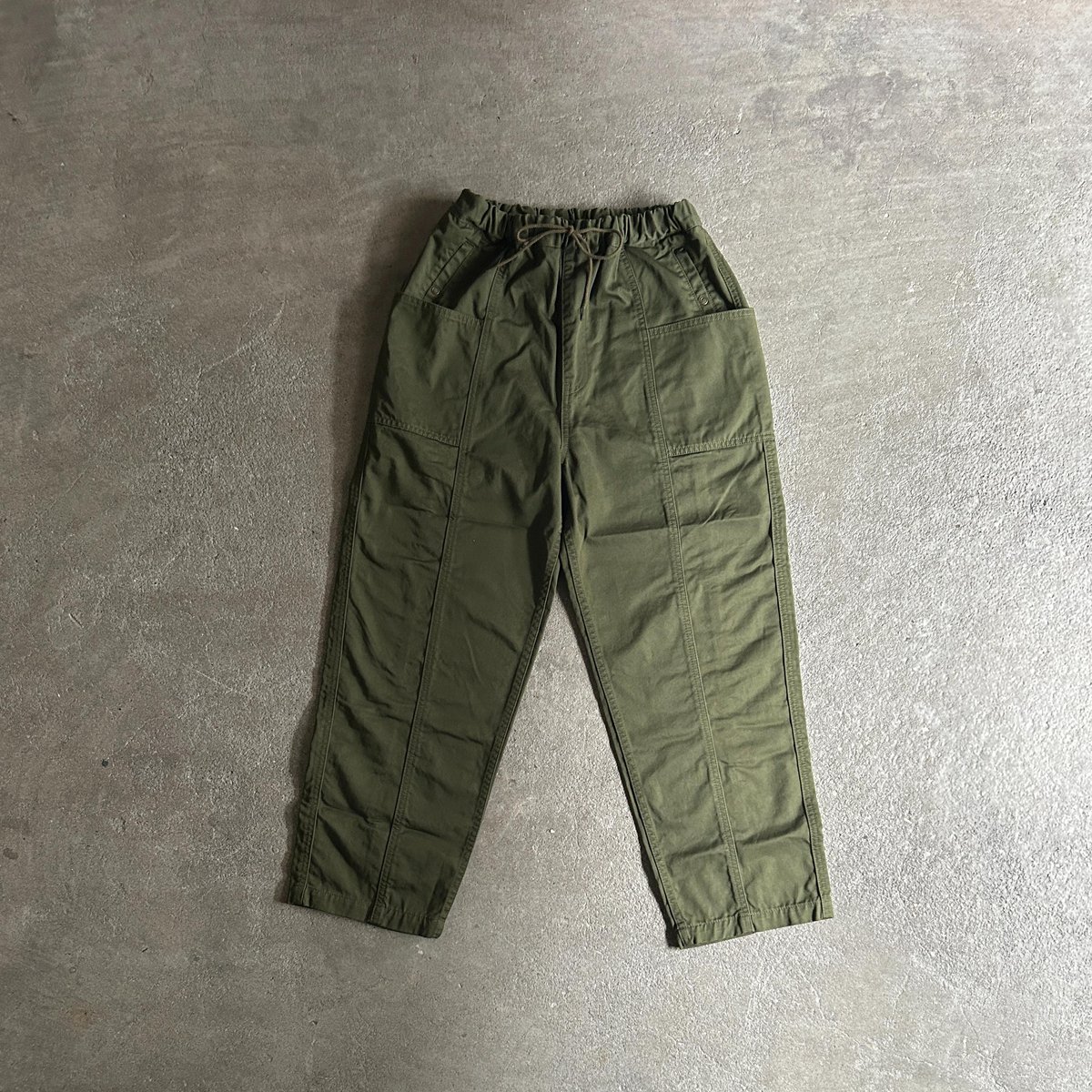 LIGHT CHINO CROSS CENTER SEAM GARDEN PANTS(ライトチ