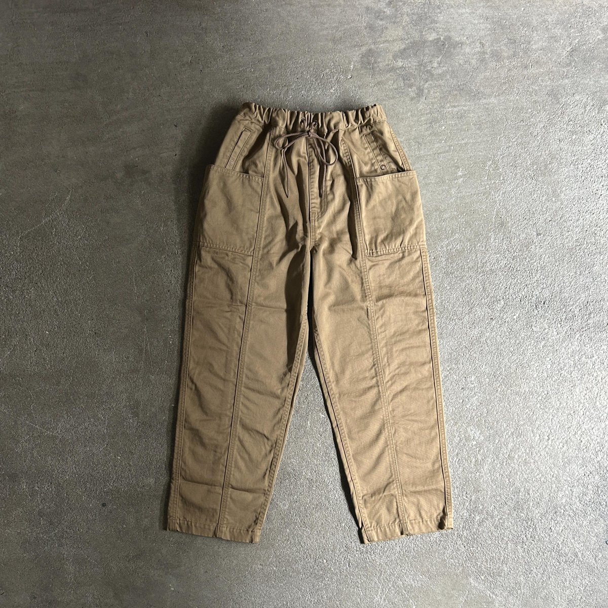 LIGHT CHINO CROSS CENTER SEAM GARDEN PANTS(ライトチ