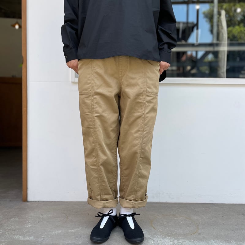 LIGHT CHINO CROSS CENTER SEAM GARDEN PANTS(ライトチ