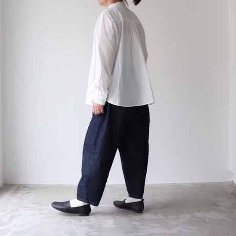 ITEM | sasanqua by trees ITEM | sasanqua by trees