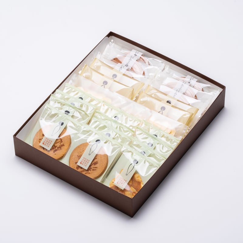 化粧箱入】味くらべ 24袋入 | 田中屋せんべい総本家