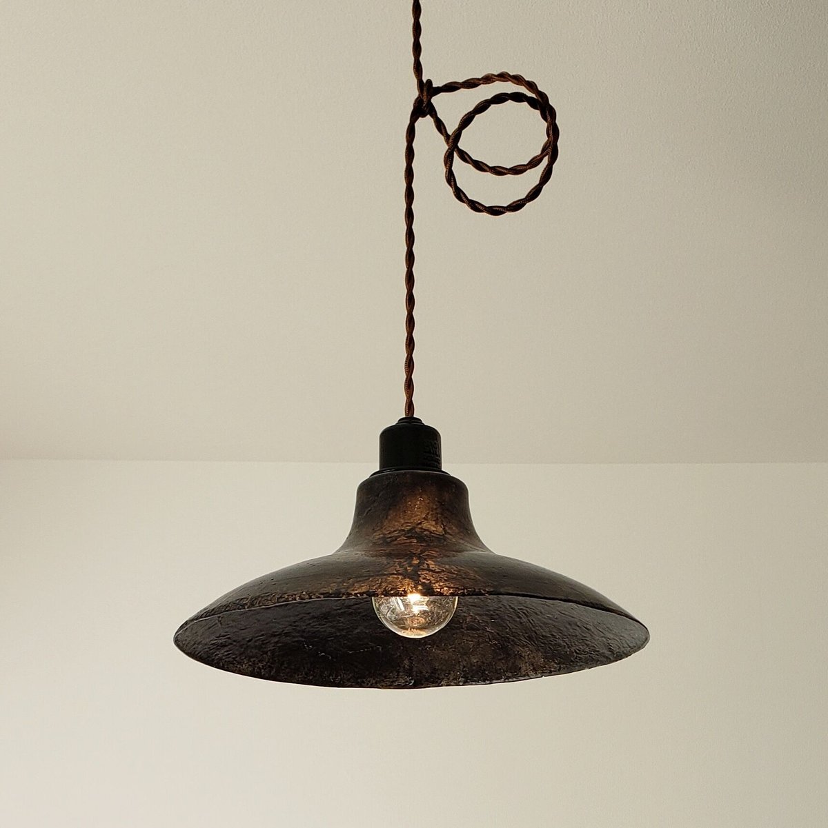 FRP ランプシェード 5型 黒 | NEWDAYS FACTORY｜ニューデイズ フ