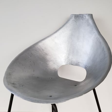 アルミチェア　Onion Chair(玉葱型の椅子)