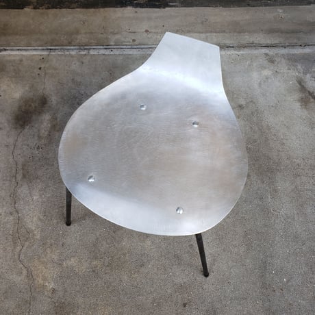 アルミスツール　Onion stools(玉葱型のスツール)