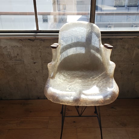 FRP  ANTLER  CHAIR (角の椅子)