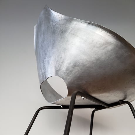 アルミチェア　Onion Chair(玉葱型の椅子)