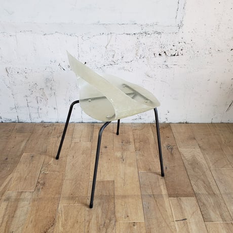 FRP  チェア  DARUMA CHAIR (達磨の椅子)