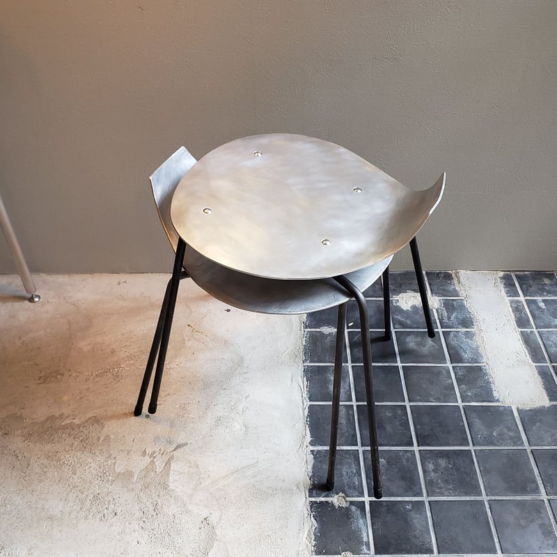 アルミスツール Onion stools(玉葱型のスツール) | NEWDAYS FACTO