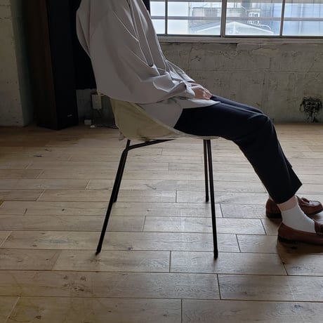 FRPチェア　Onion chair(玉葱型の椅子)