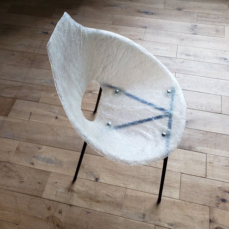 FRPチェア　Onion chair(玉葱型の椅子)
