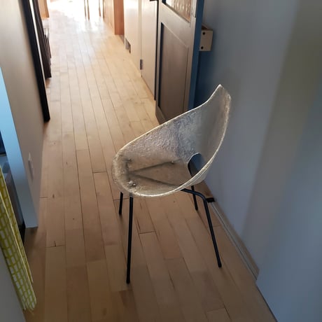 FRPチェア　Onion chair(玉葱型の椅子)