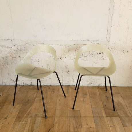FRP  チェア  DARUMA CHAIR (達磨の椅子)