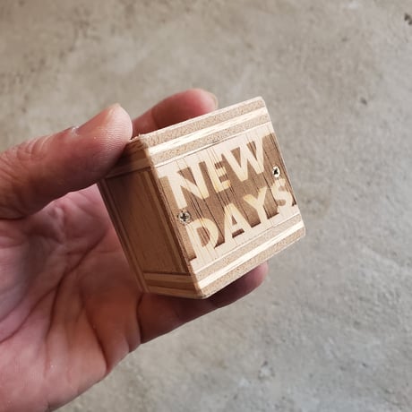 SWITCH BOX TOY｜トグルスイッチミニ