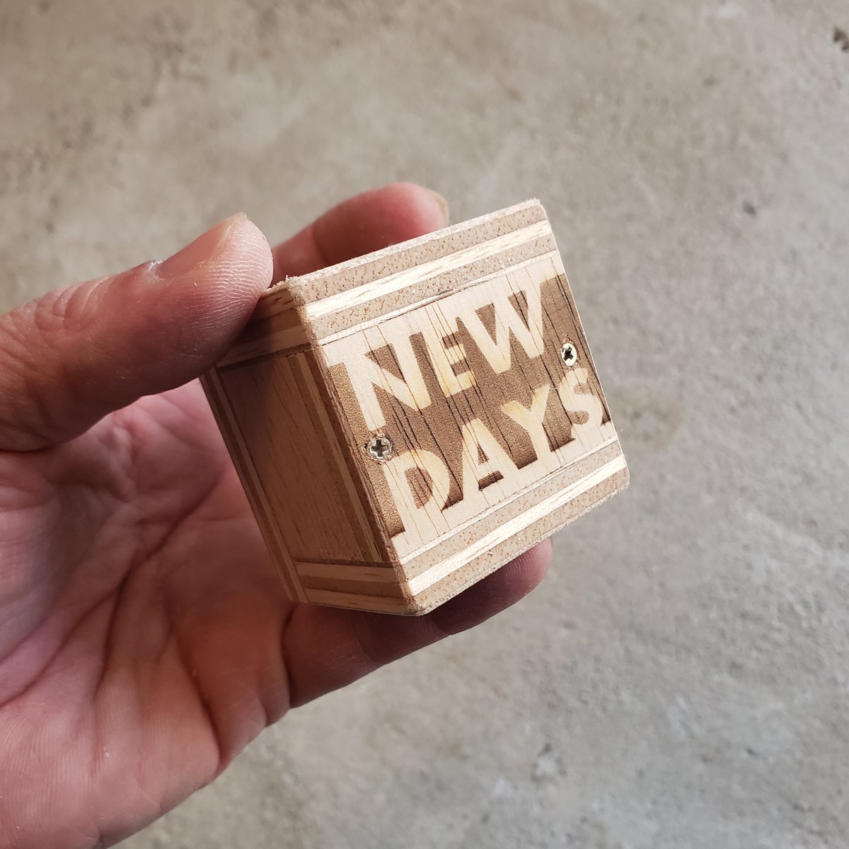 SWITCH BOX TOY｜トグルスイッチミニ | NEWDAYS FACTORY｜ニュー