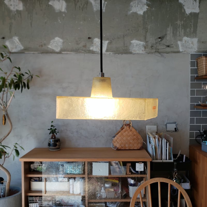 FRP ランプシェード 不等辺四角形 大 | NEWDAYS FACTORY｜ニューデイズ