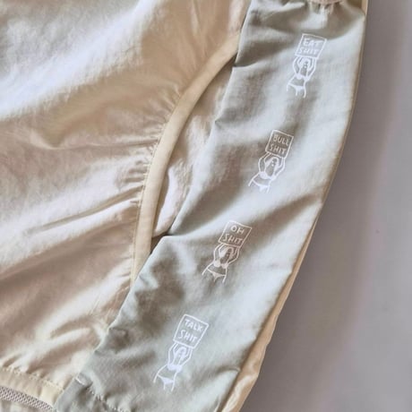 8 SHIT Nylon Vest（cream）