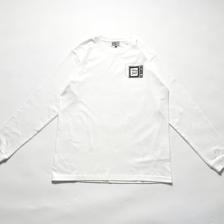 LIVE WITH CATS Long Sleeve T-Shirt
