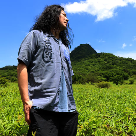 PEACE O.C SHIRTS ( L.BLUE )