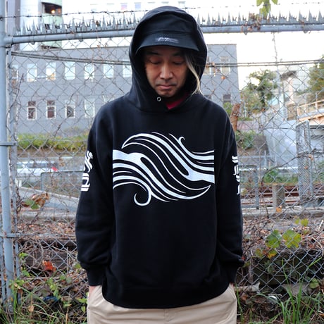 TRIBAL SWEAT PULL