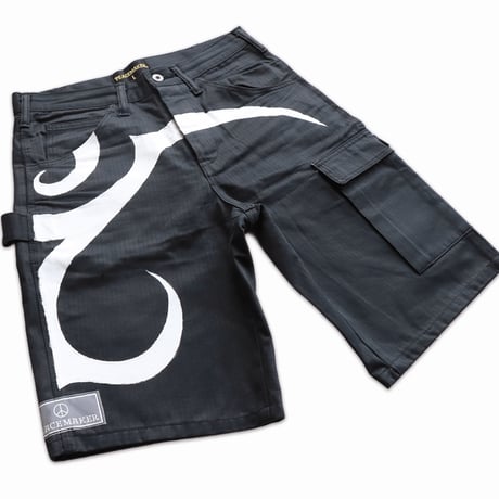 ARTRIBAL PAINTER CARGO SHORTS (ONE ITEM)