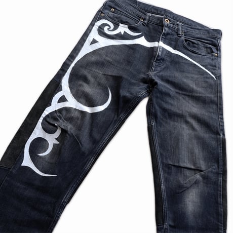 ARTRIBAL DENIM PANTS (ONE ITEM)