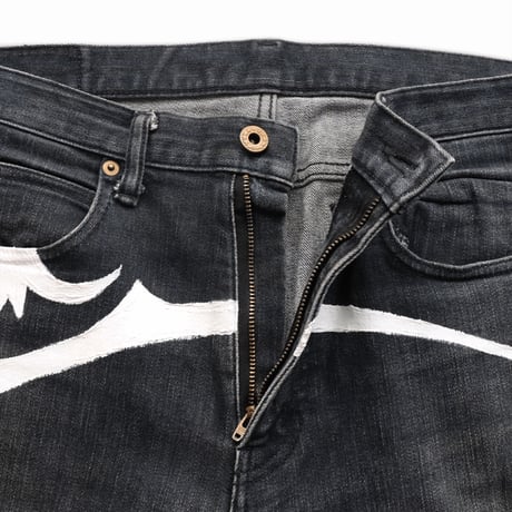 ARTRIBAL DENIM PANTS (ONE ITEM)