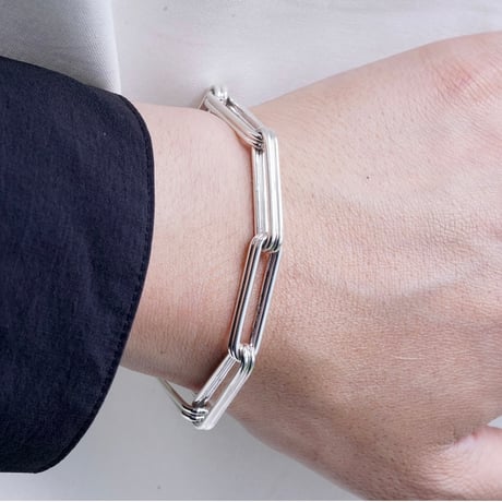 W.E BRACELET