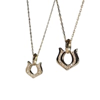 CLASSIC   HORSE SHOUE NECKLACE  (K18YG)