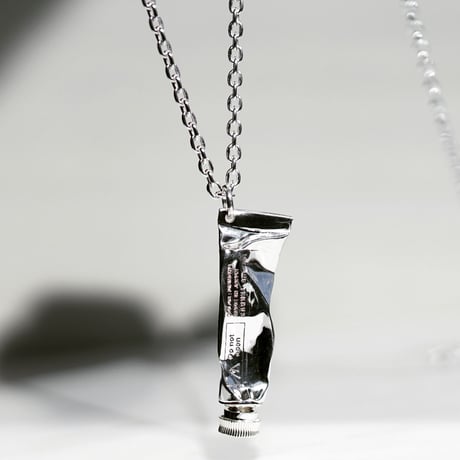 Diamond paint necklace