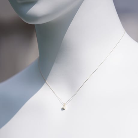 CUBE NECKLACE (K18YG DIA)